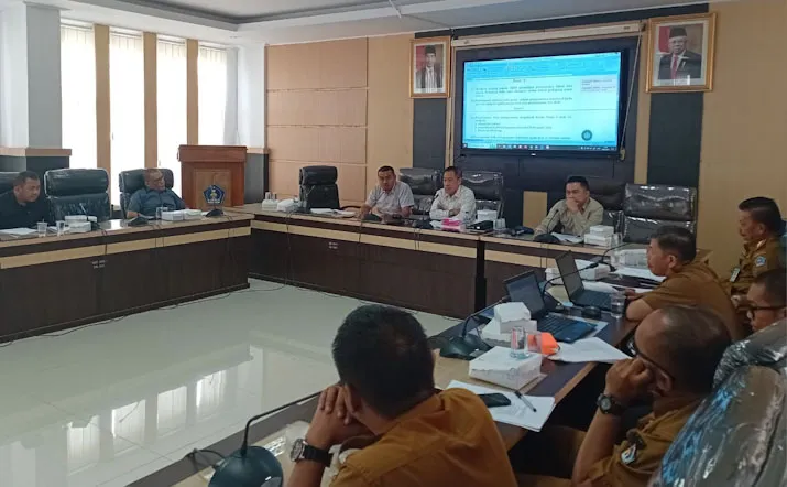 DPRD Kendari Bahas Raperda Penataan PKL dan Pasar Rakyat