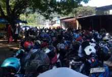 Jelang Iduladha, Antrean Panjang Terjadi Hingga Malam Hari di Penyeberangan Feri Torobulu-Tampo