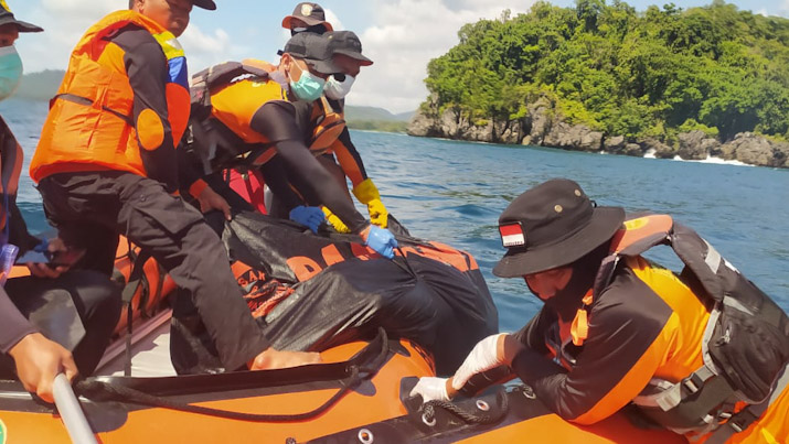 Wisatawan yang Tenggelam di Pantai Taipa Ditemukan Meninggal Dunia