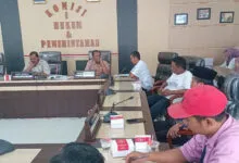 Tuntut Penuntasan Pesangon, Karyawan PT Aneka Bangunan Cipta Mengadu ke DPRD Kendari