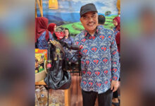Ada Cepot di Samping Stand Pameran BKKBN Sultra Dalam Harganas ke-31 Semarang