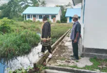 Pj Bupati Muna Barat Tinjau Langsung Sekolah yang Kerap Tergenang Banjir