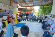 BKKBN Sultra Sosialisasi Pencegahan Anemia kepada Remaja Wakatobi