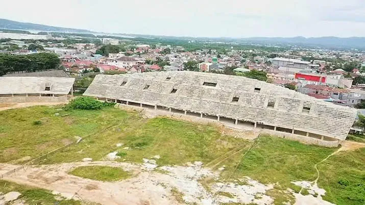 Dianggarkan Rp47 Miliar, Pembangunan Stadion Lakidende Kini Mandek