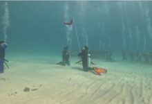 40 Penyelam Dilibatkan Dalam Pengibaran Bendera Bawah Laut di Desa Namu