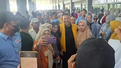 Ribuan Simpatisan Jemput Kedatangan AJP di Kota Kendari Usai Amankan B1-KWK Partai Golkar