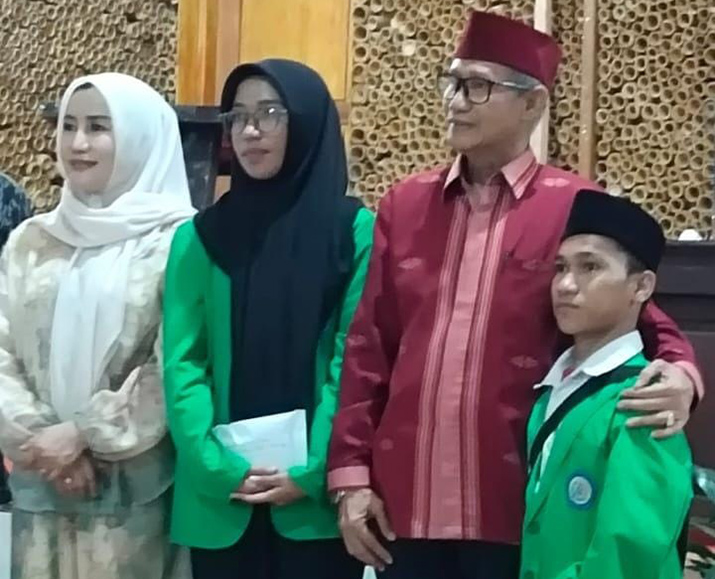 LA Beri Bantuan Beasiswa, Pembangunan Kampus, dan Masjid di Wakatobi