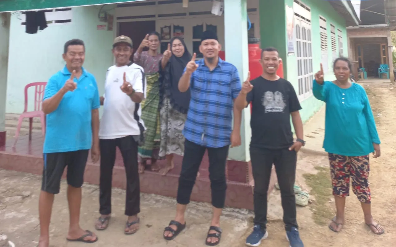 Blusukan di Mandonga, Sudirman Sosialisasikan Program 100 Juta per RT