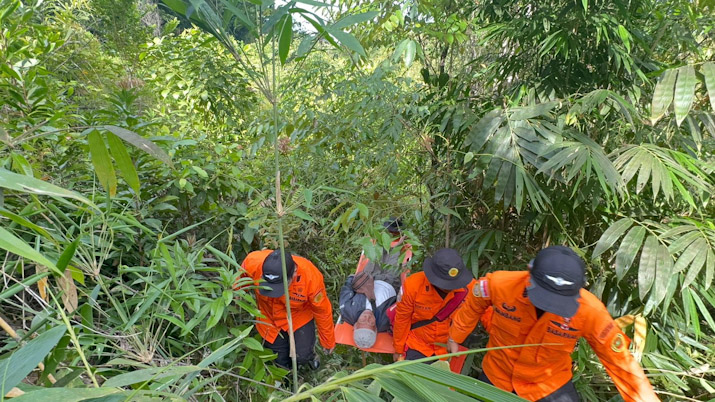 Basarnas Berhasil Evakuasi Warga Kendari yang Hilang di Kebun Nanga-Nanga