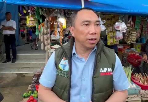 Cawawali Kendari Andi Sulolipu Blusukan ke Pasar Tradisional, Bakal Tingkatkan Kesejahteraan Pedagang