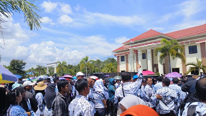 Polisi Pastikan Aksi Demonstrasi Kasus Supriyani Berjalan Damai: Ada Penurunan Jumlah Massa