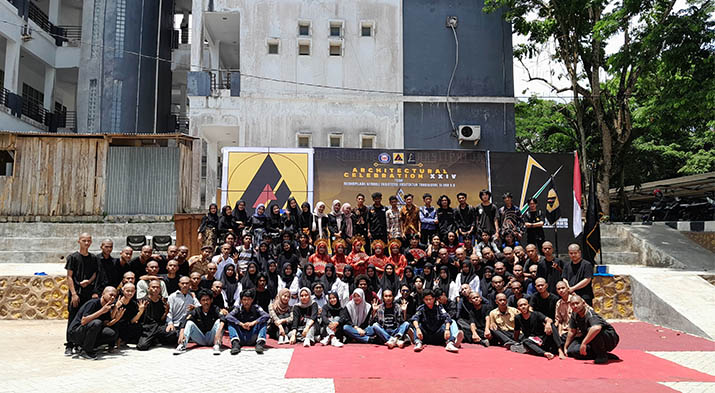 Himpunan Mahasiswa Arsitektur D3 FT UHO Gelar Architectural Celebration XXIV