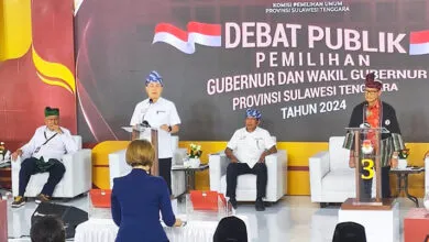 Debat Perdana Pilgub Sultra, ASR-Hugua Tegaskan Komitmen Realisasikan Visi dan Misi
