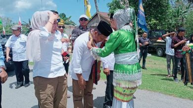 Kampanye di Desa Wakoila dan Waukuni, La Ode Darwin-Alibasa Janji Perbaiki Dermaga dan JUT