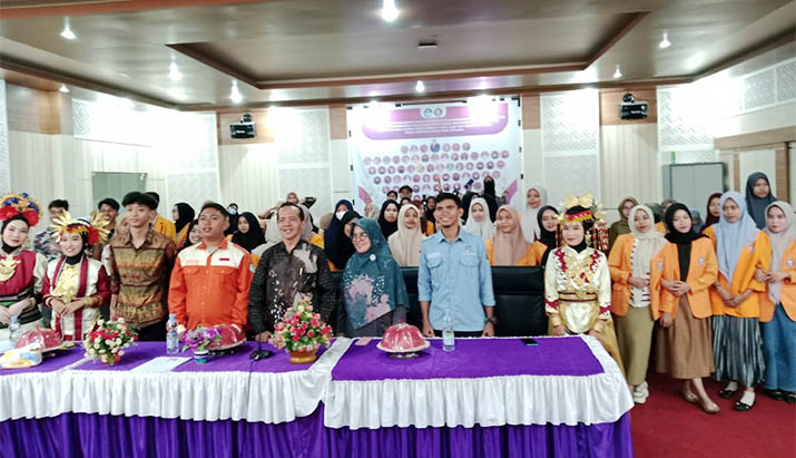 Fakultas Kesmas Gelar Seminar Nasional Generic Competention 2024