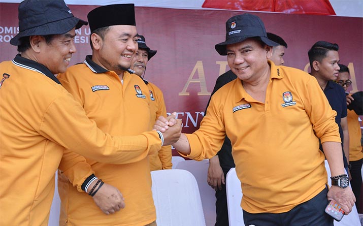 Ketua KPU RI Pimpin Apel Akbar dan Buka Rapat Konsolidasi Daerah Kesiapan Pilkada  di Kendari