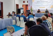 KSOP Kendari Pantau Penanggulangan Pencemaran di Perairan Pelabuhan melalui CCTV dan AIS Receiver