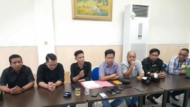 Terkait Pemasangan Logo PAN di APK, Siska-Sudirman Dilaporkan ke Bawaslu Kendari