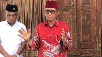 Kunjungi Masjid Tertua di Buton, Lukman Abunawas Sebut Masjid Wawoangi Merupakan Sejarah yang Harus Dilestarikan