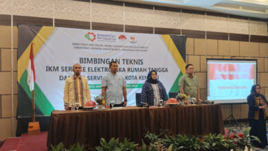 Disperindag Sultra Tingkatkan Sektor IKM Service HP dan Elektronik Berdaya Saing di Kendari