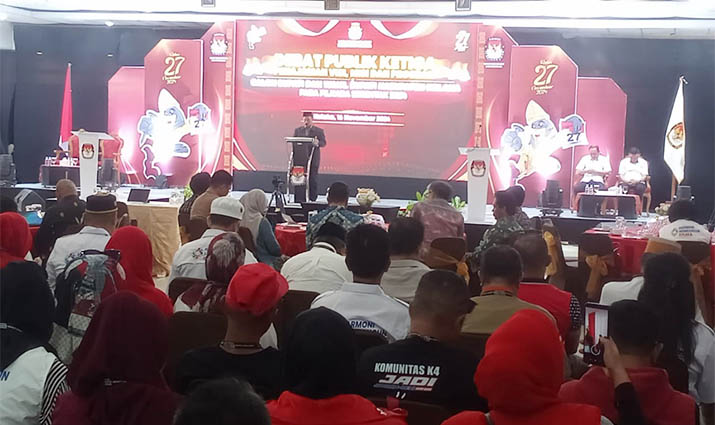 Satu Paslon Bupati Kolaka Tak Hadir di Debat ke-3