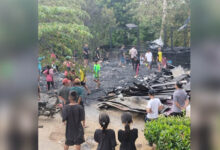 Diduga Akibat Korsleting Listrik, Satu Rumah Warga di Konsel Hangus Terbakar