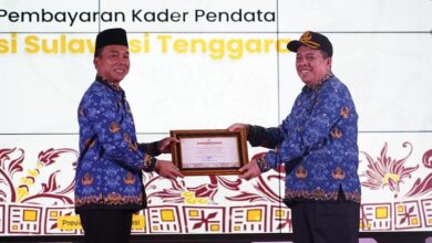 BKKBN Sultra Raih Penghargaan Apresiasi Inovasi Pembayaran Kader Pendata Tahun 2024