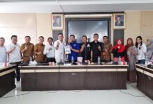 DPRD Kendari Gelar RDP: Retail Wajib Beri Porsi 30 Persen untuk Produk Lokal UMKM