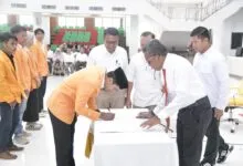 Lantik Ketua BEM 2025, Rektor UHO: Ini Tempat Pengembangan Diri