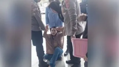 Ini Penjelasan Polisi soal Video Seorang Wanita di Kolaka Diadang Sejumlah Polwan saat Baru Bebas dari Rutan