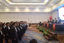 Lantik 63 Advokat di Sultra, Presidium DPP Imbau Prioritaskan Bantu Masyarakat Miskin Pendampingan Hukum