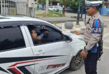 Operasi Patuh Anoa 2025, Lantas Polda Sultra Edukasi Masyarakat Pentingnya Keselamatan Berkendara