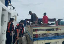 Basarnas Berhasil Evakuasi Kapal Tujuan Baubau yang Mati Mesin, Semua Penumpang Selamat