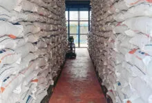 Miliki Stok Beras 3000 Ton, Bulog Raha Pastikan Stok Pangan Aman Jelang Ramadan