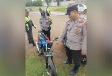 Tabrakan Pengendara Motor Terjadi di Pomalaa, Korban Alami Patah Tulang