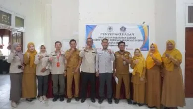 Sekretariat DPRD Kendari Sosialisasi Raperda Minuman Beralkohol di Kecamatan Kambu dan Poasia