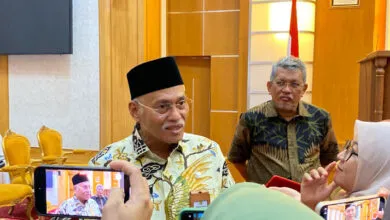 Ketgam: Sekda Sultra, Asrun Lio. Foto: Muh Ridwan Kadir/Detiksultra.com