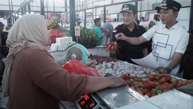 Bupati Konut Pastikan Harga Sembako Stabil di Bulan Ramadan 2025