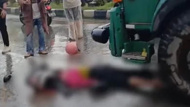 Seorang Wanita di Kendari Tewas Ditabrak Mobil Kontainer 10 Roda