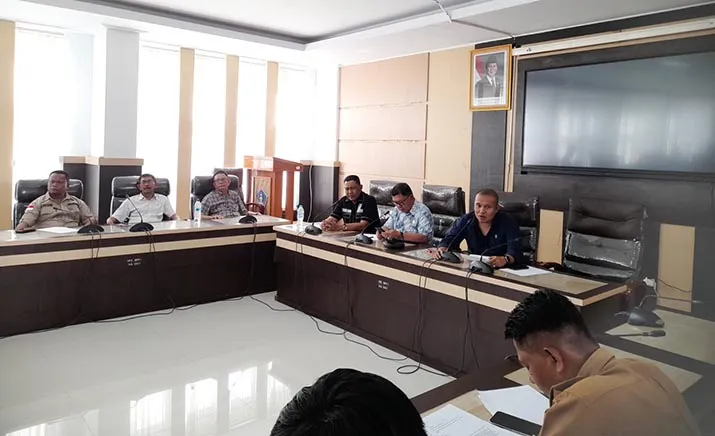 Akses Jalan Warga Ditutup Pemilik Lahan, DPRD Kendari Gelar RDP
