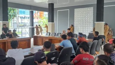 Forum Driver Pelabuhan Gelar Aksi Unjuk Rasa, Larang Ojol Ambil Penumpang di Pelabuhan