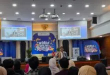 Peningkatkan Literasi melalui Bedah Buku "You Do You" Karya Fellexandro Ruby
