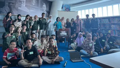 15 Pelajar Ikuti Literasi Digital yang Digelar Alhazen School Kendari Bersama Gerakan Kendari Mengajar