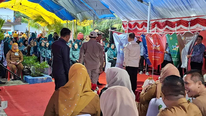 Diguyur Hujan, Kirab Bangga Kencana Sultra Tambah Seru