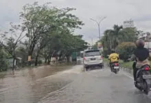 Cuaca Ekstrem, Jalan Laode Hadi Bypass Kendari Terendam Banjir Sepanjang 2 Km