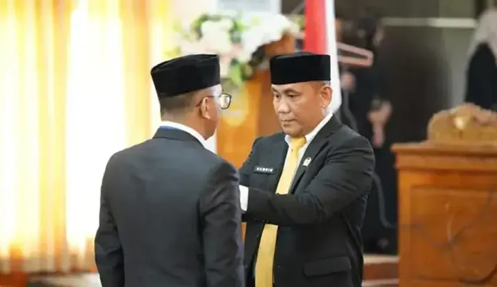 Miliki Suara Tertinggi Kedua, Juan Lesmana Yuda Resmi Dilantik PAW Anggota DPRD Konsel