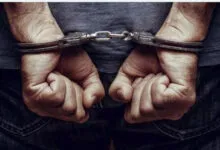 Setahun Buron, Pelaku Penganiayaan di Muna Barat Menyerahkan Diri ke Polisi