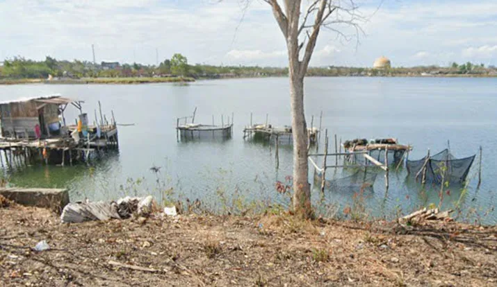 Dinilai Kumuh, Karamba Ikan di Bypass Muna Ditertibkan Satpol PP