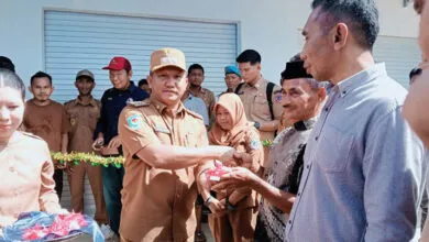 Tumbuhkan Roda Perekonomian, Bupati Muna Barat Resmikan Pasar Tongkoea di Kecamatan Wadaga