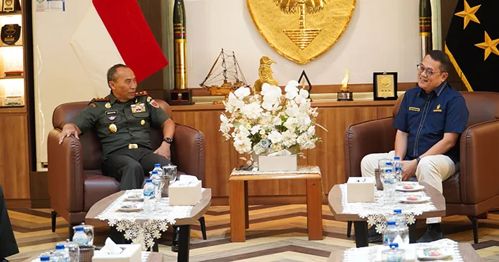 Kanwil DJP Sulselbartra Bersinergi dengan Kodam XIV/Hasanuddin untuk Mewujudkan Indonesia Tangguh Melalui Pajak